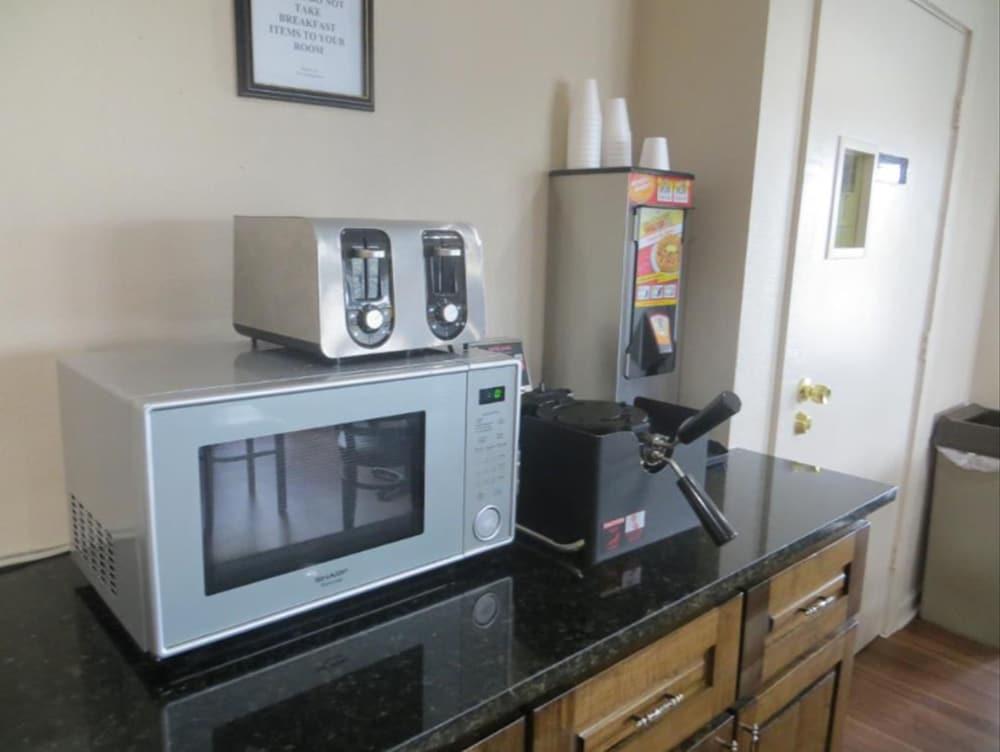Americas Best Value Inn Austin Ngoại thất bức ảnh
